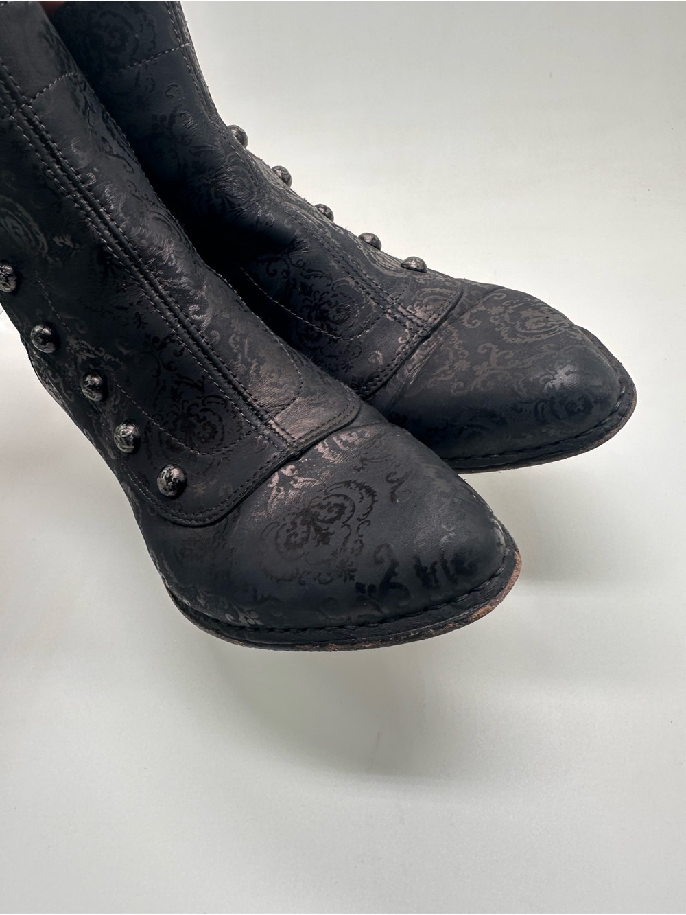 Neosens | Rococo Dark Academia Ankle Boots in Black - Picture 6 of 12